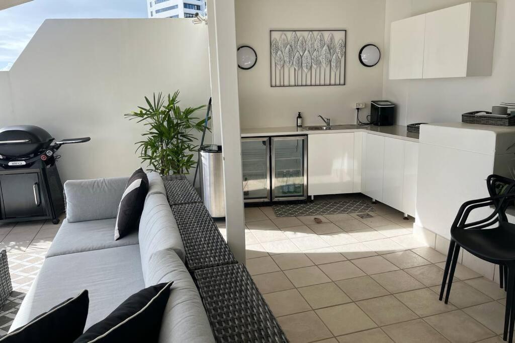 Ferienwohnung Private Sky Terrace Classic Penthouse 2 Car Parks Gold Coast Exterior foto